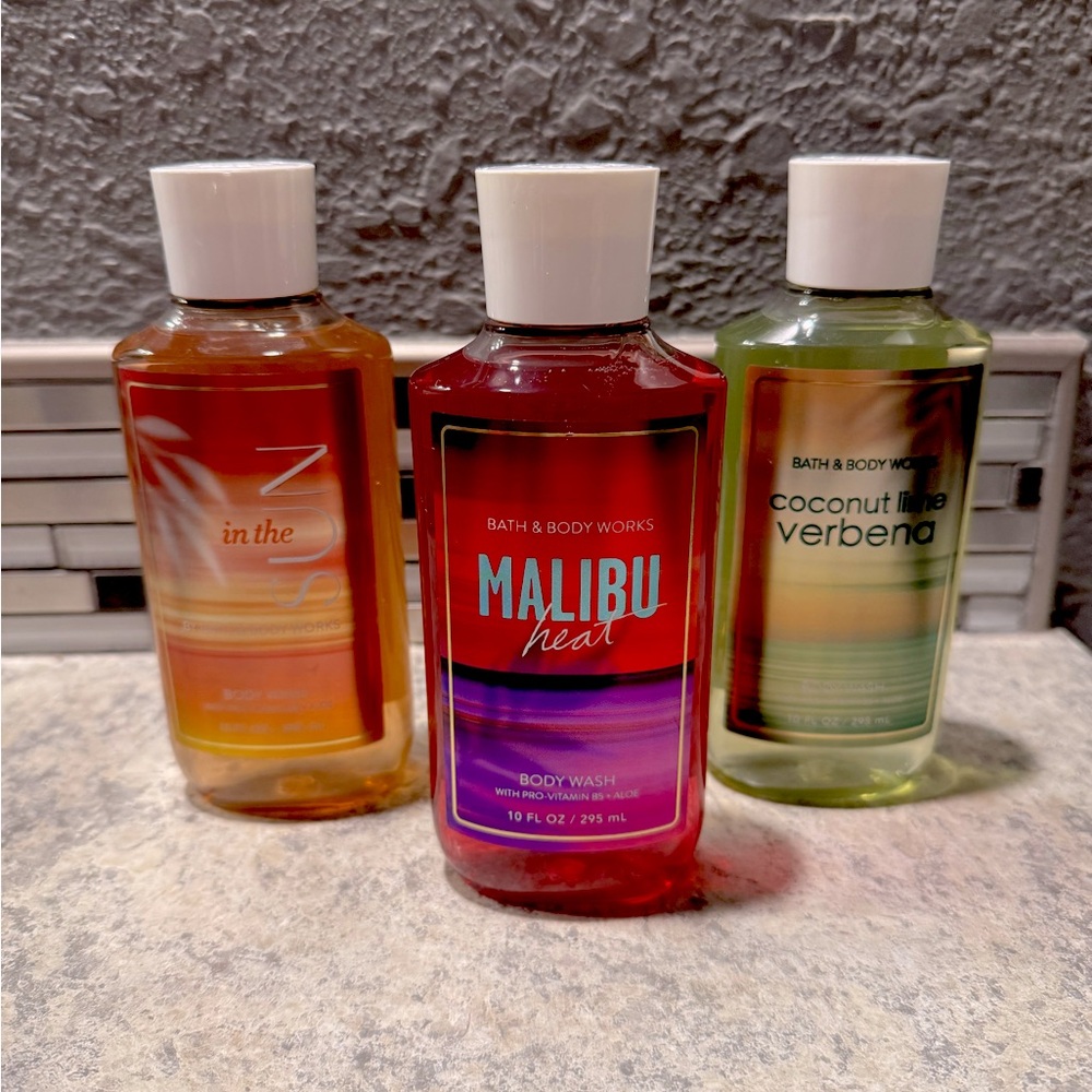 Bath and Body Works Body Wash Set of 3 - Picture 1 of 5